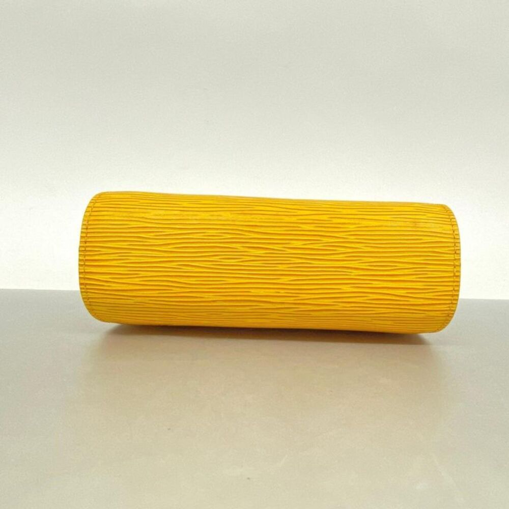 Louis Vuitton Dauphine Yellow Leather Clutch Bag (Pre-Owned) - Picture 3 of 10